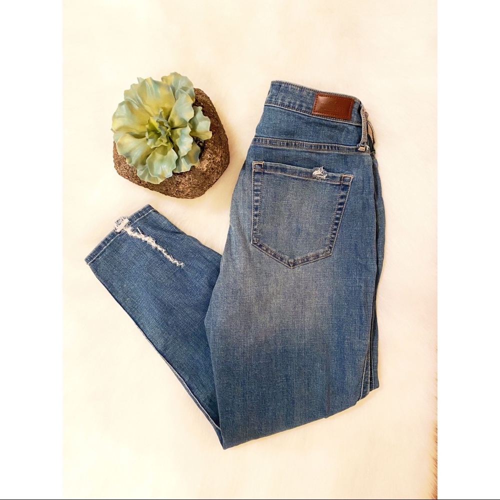 High Rise Mom Jean